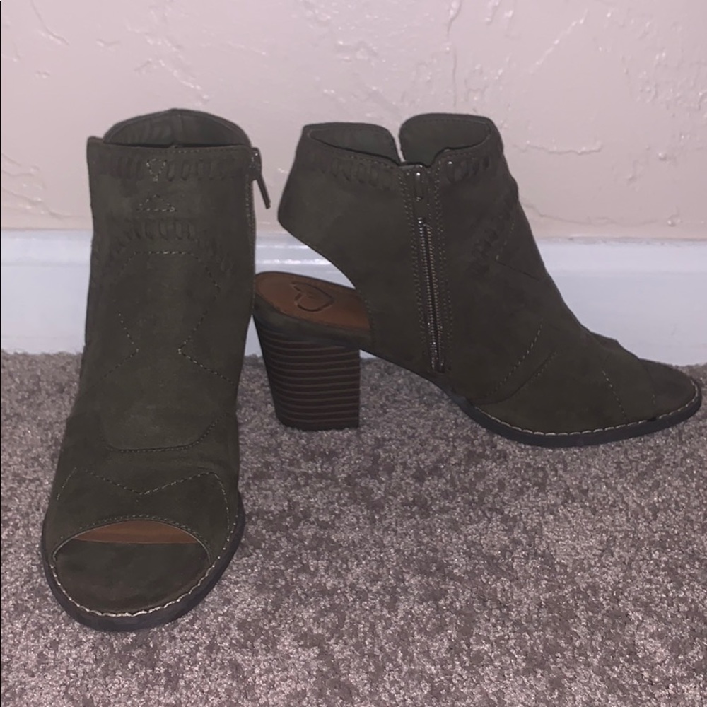 Heels